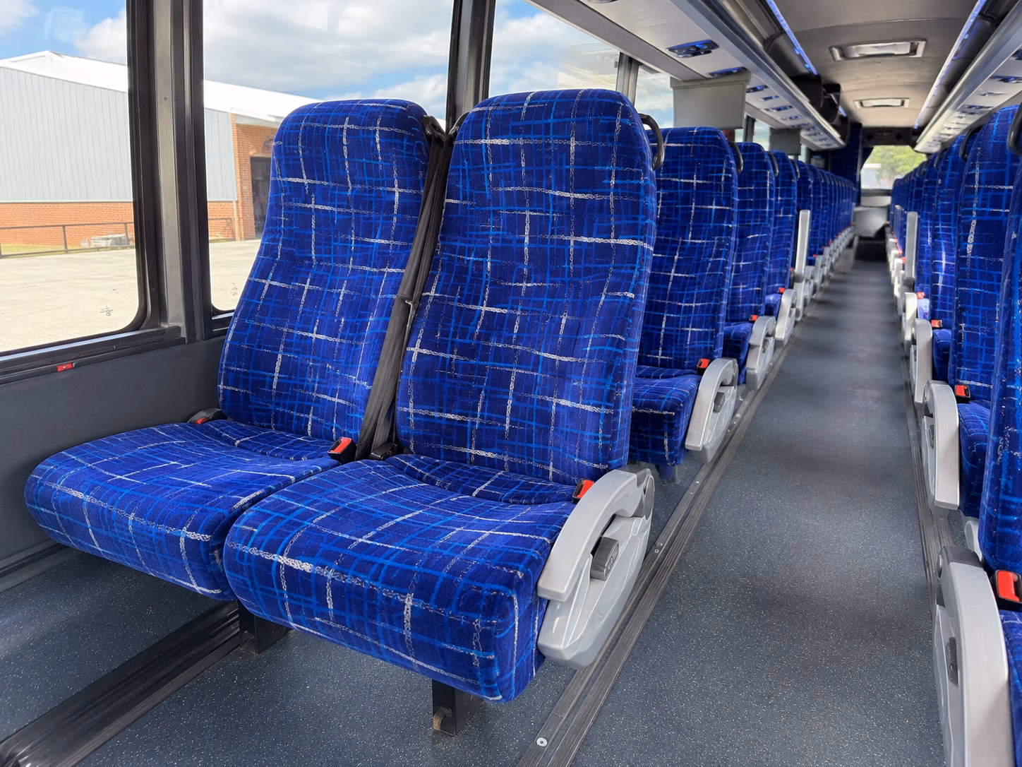 every stop on your missoula wine tour itinerary covered by one bus
